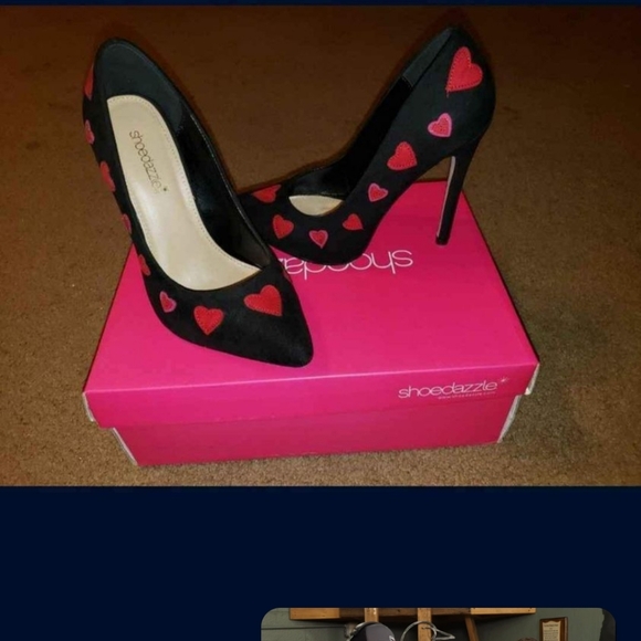 Beautiful Heart Heels - Picture 6 of 8